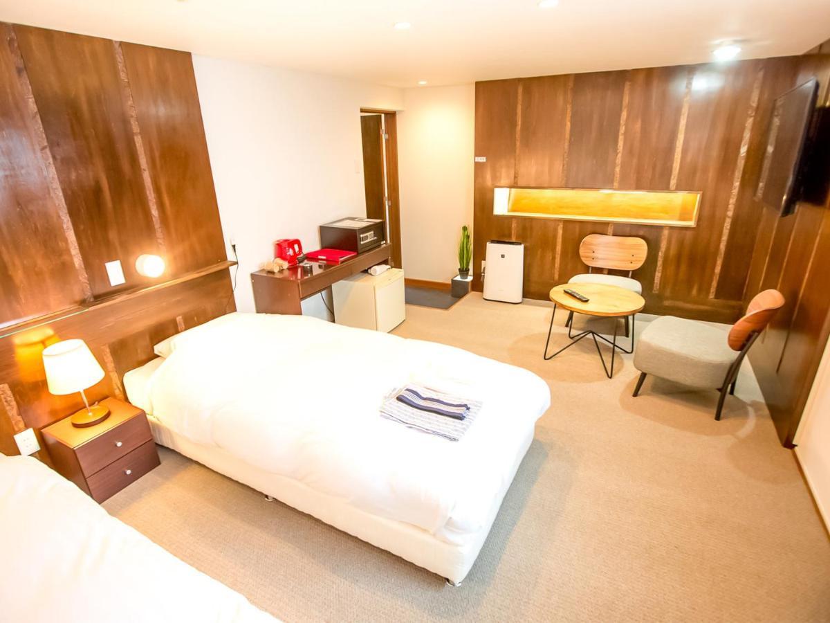 Rusutsu Lodges Pension Lilla Huset Нісеко Екстер'єр фото