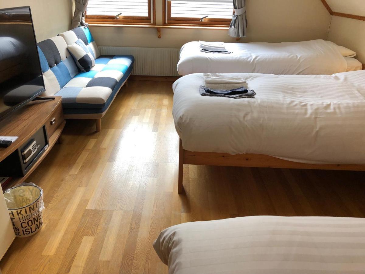 Rusutsu Lodges Pension Lilla Huset Нісеко Екстер'єр фото